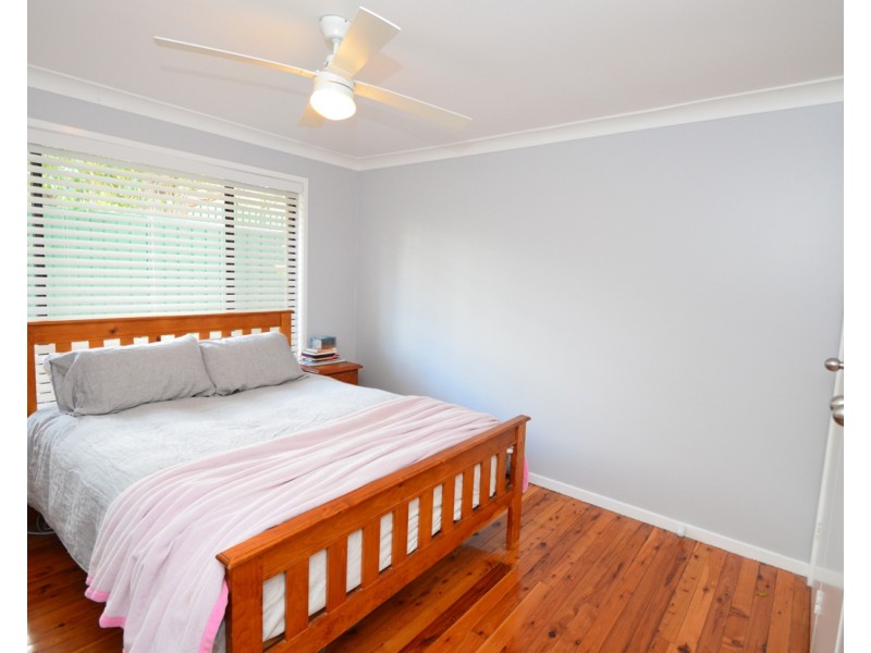 25 Boronia Cr, Winmalee NSW 2777