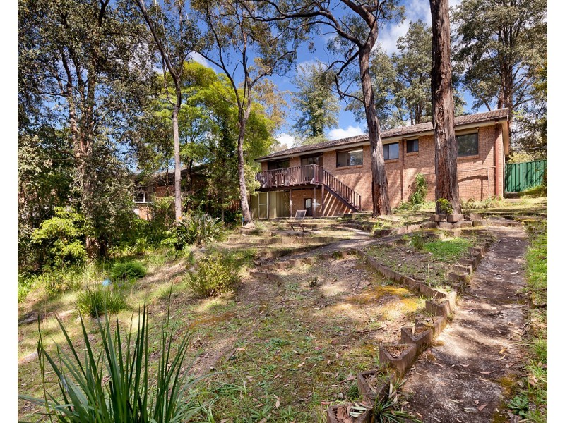 25 Boronia Cr, Winmalee NSW 2777