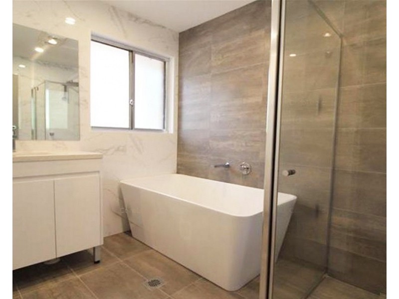 74 Muru Ave, Winmalee NSW 2777