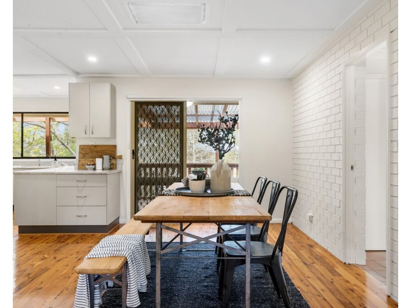 17 Edna Avenue, Springwood NSW 2777