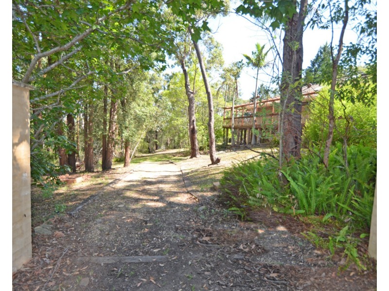 17 Edna Avenue, Springwood NSW 2777