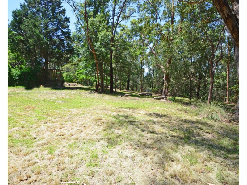 17 Edna Avenue, Springwood NSW 2777