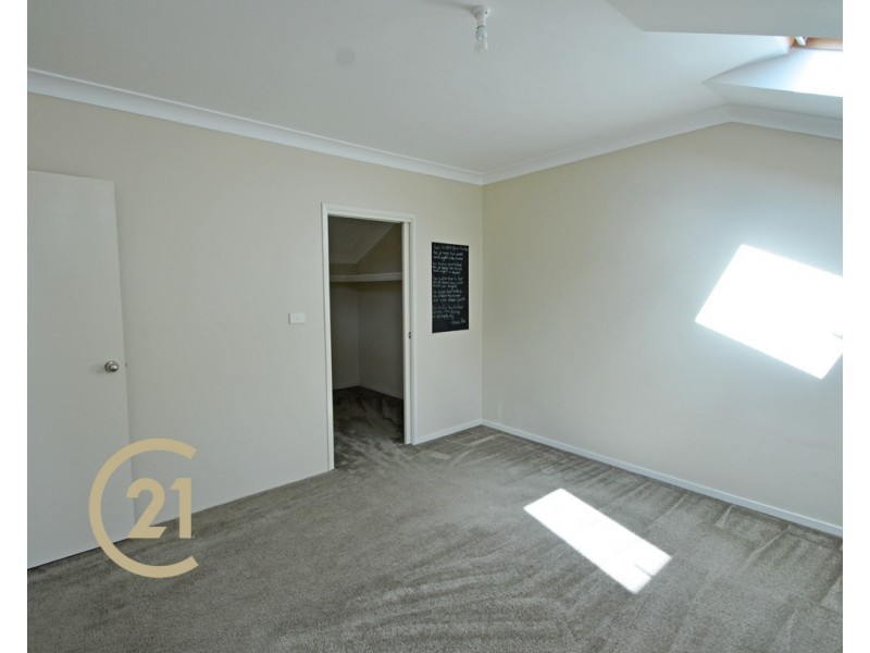 2a Coramandel Ave, Winmalee NSW 2777