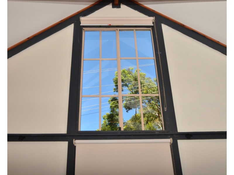 9 Clifton Ave, Faulconbridge NSW 2776