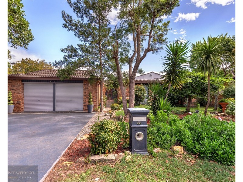 88 Whitecross Rd, Winmalee NSW 2777