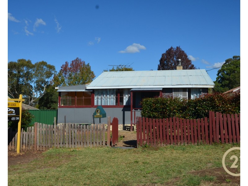 20 Clifton Ave, Faulconbridge NSW 2776