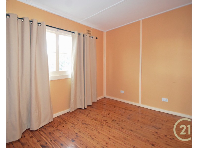 20 Clifton Ave, Faulconbridge NSW 2776