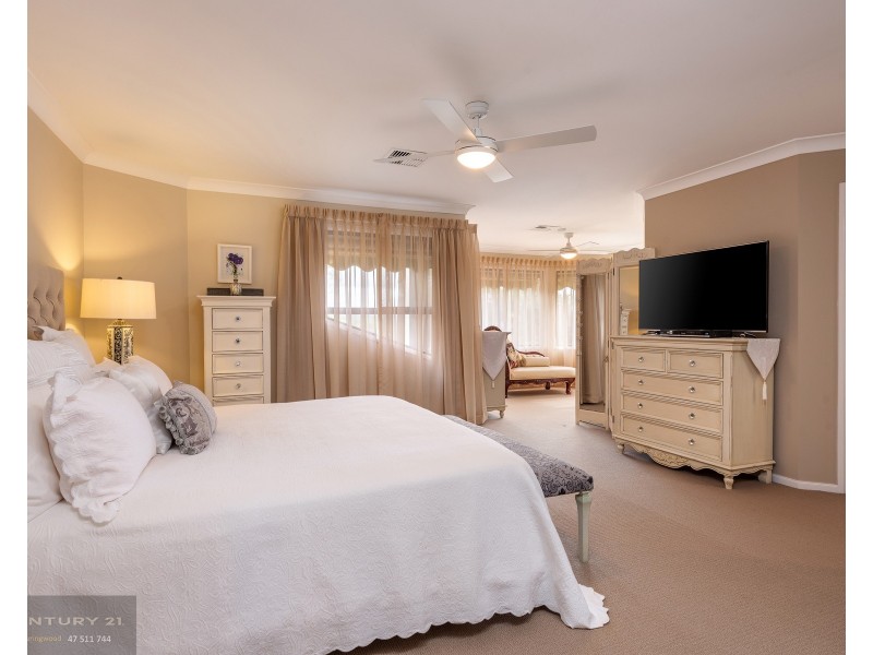 4 Lewin St, Blaxland NSW 2774