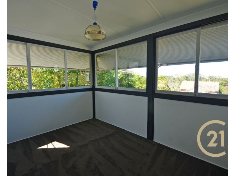 16 Springwood Ave, Springwood NSW 2777