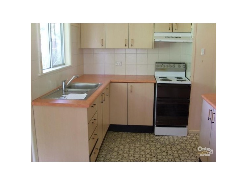 5 LEWIN STREET, Springwood NSW 2777