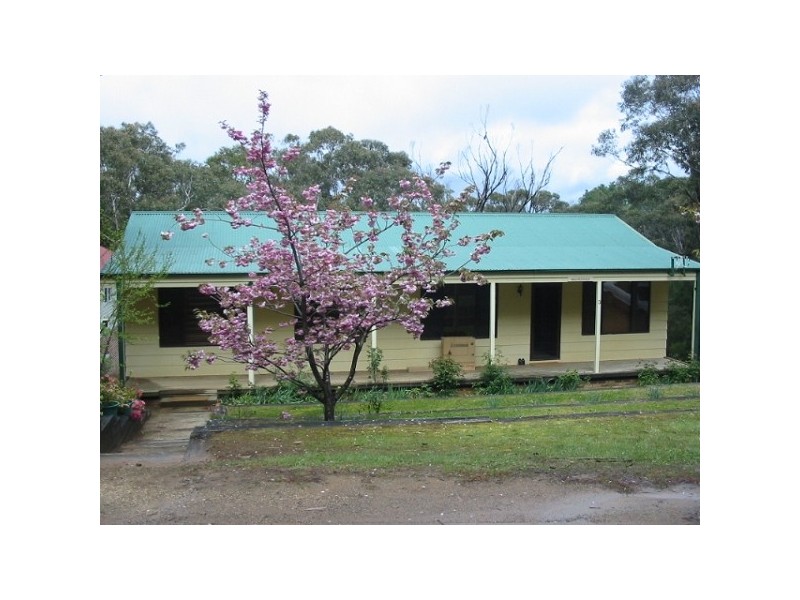 3 Braeside Street, Blackheath NSW 2785