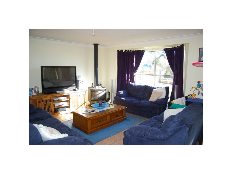 37 Selsdon St, Mount Victoria NSW 2786