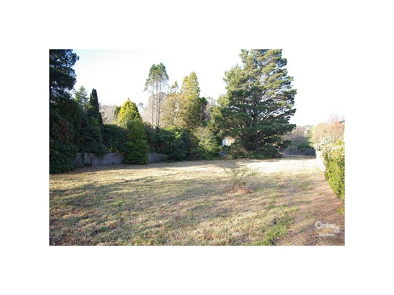 21 Clanwilliam St, Blackheath NSW 2785
