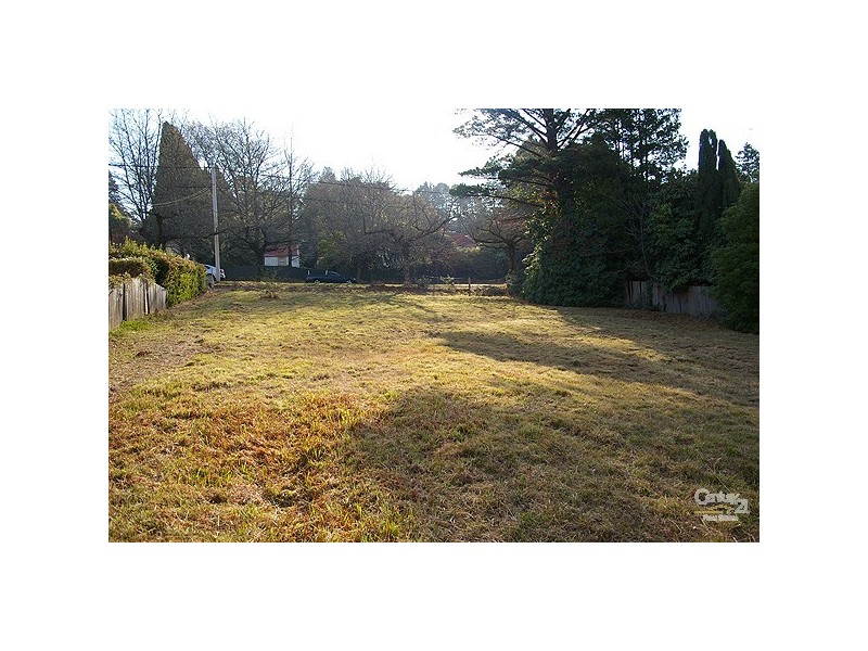 21 Clanwilliam St, Blackheath NSW 2785
