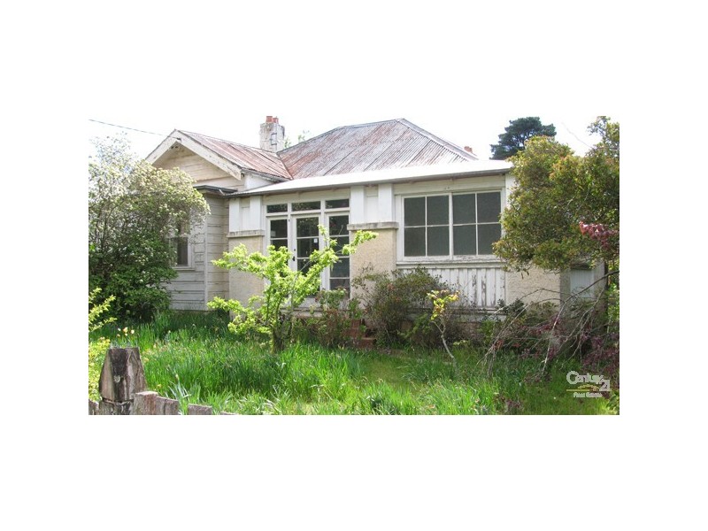 6 Bell St, Blackheath NSW 2785