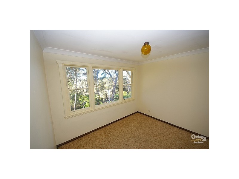 11 Lawrence St, Blackheath NSW 2785