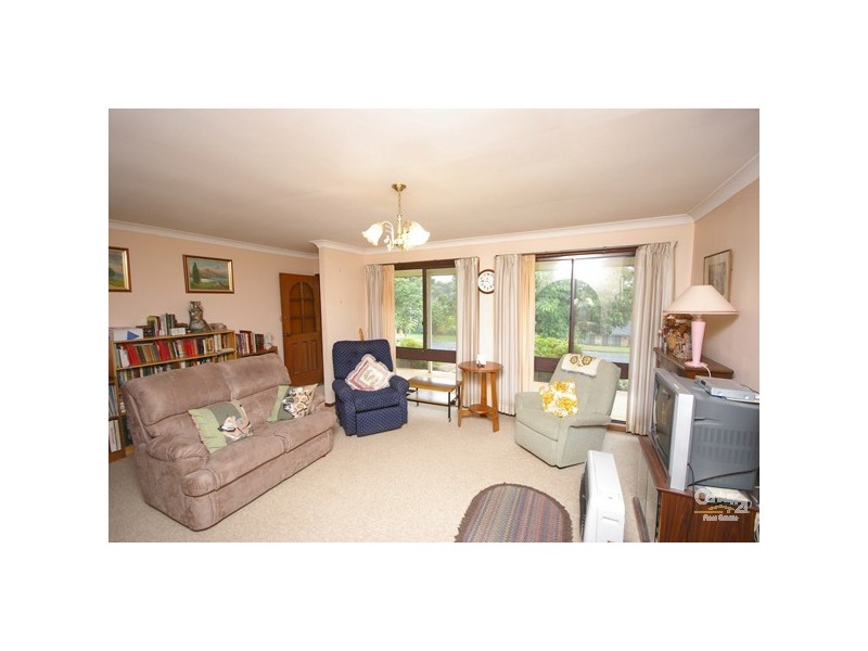 25 Hillier Ave, Blackheath NSW 2785