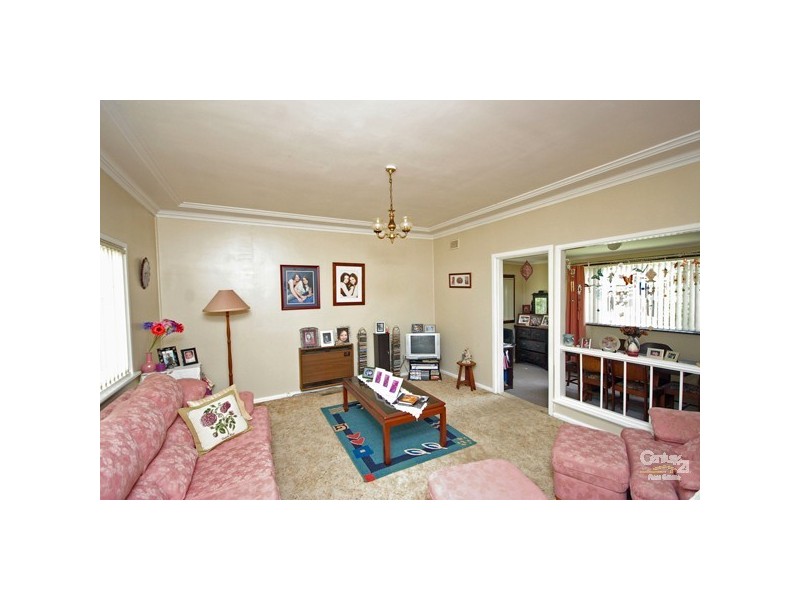 33 Enfield, Lithgow NSW 2790