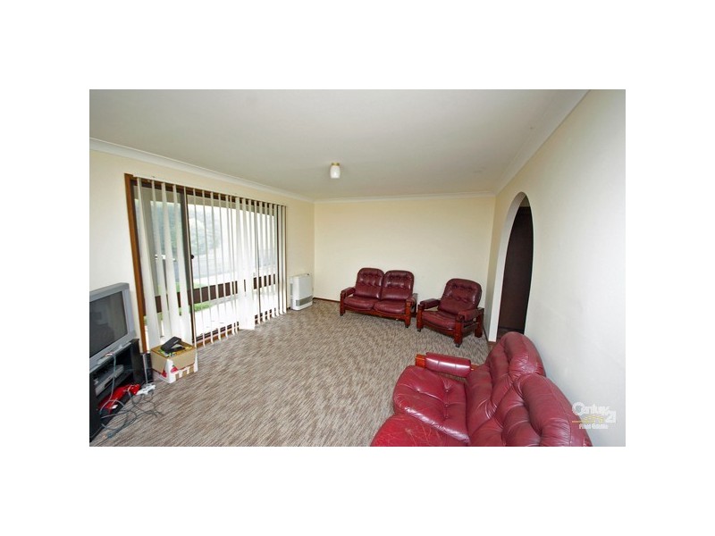 32 Hillier Ave, Blackheath NSW 2785