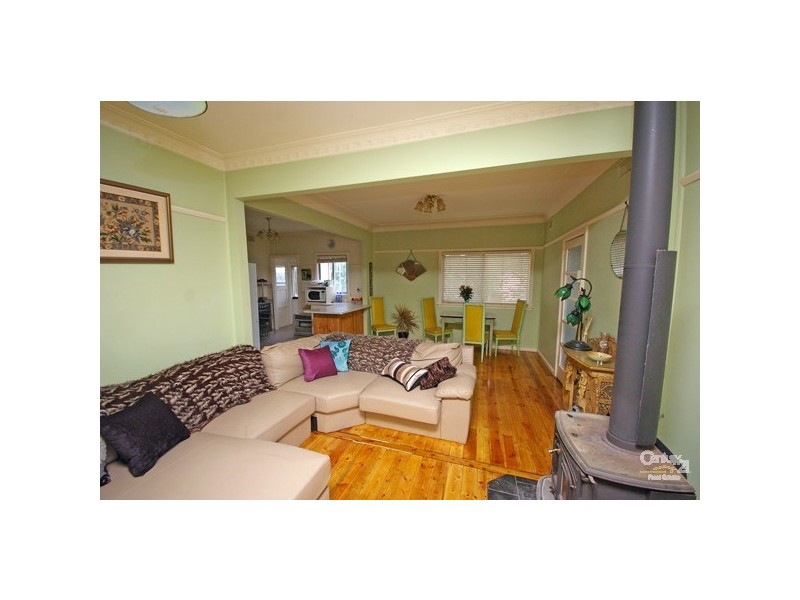 26 Bridges St, Blackheath NSW 2785