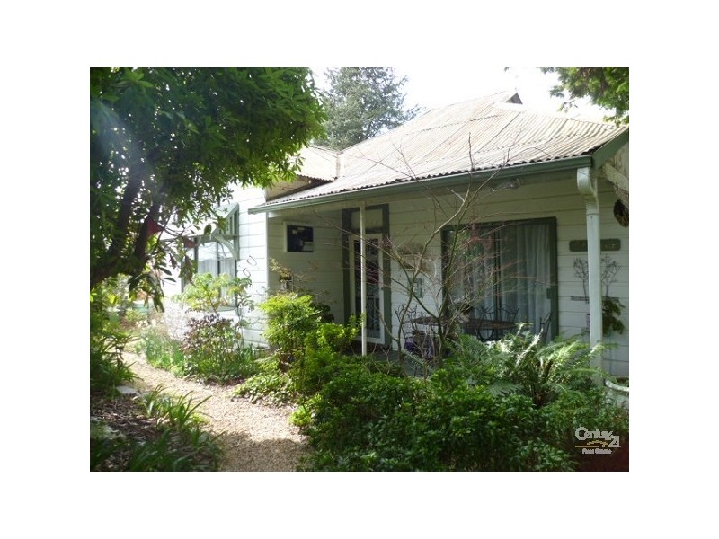 27 Albion Street, Katoomba NSW 2780