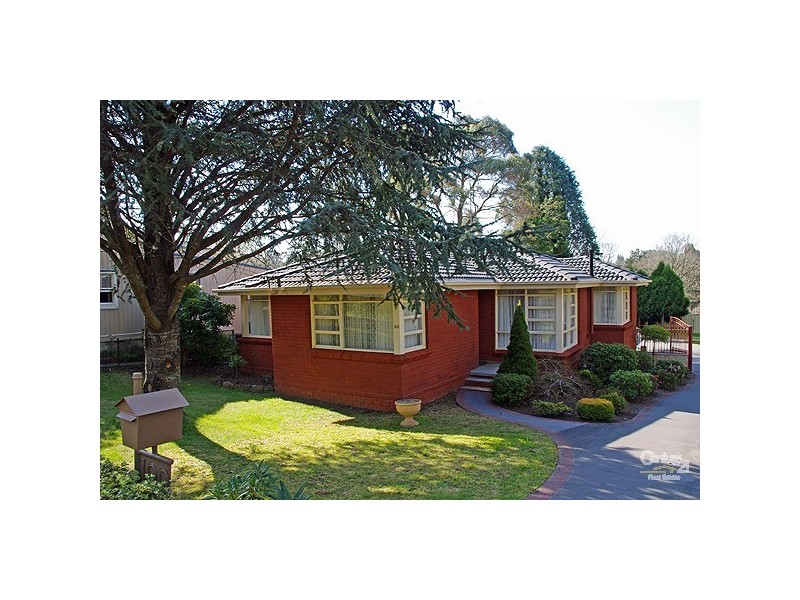 100 Govetts Leap Rd, Blackheath NSW 2785