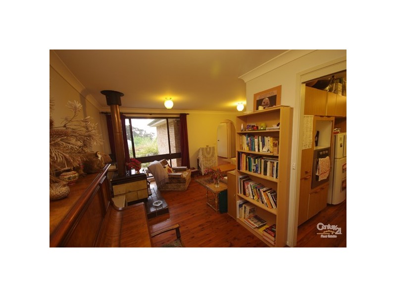 221 Connaught Rd, Blackheath NSW 2785