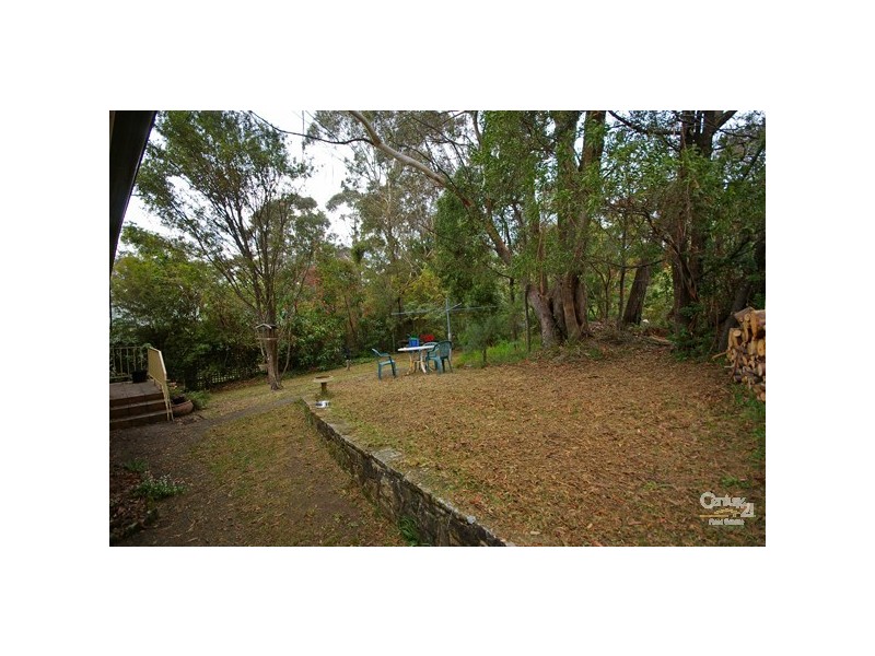 221 Connaught Rd, Blackheath NSW 2785