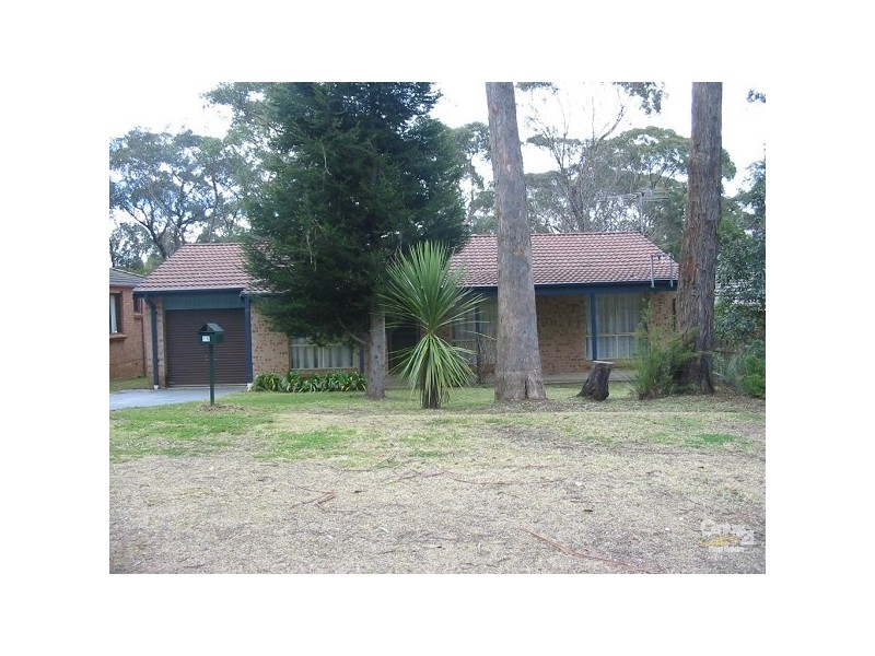 10 St Andrews Ave, Blackheath NSW 2785
