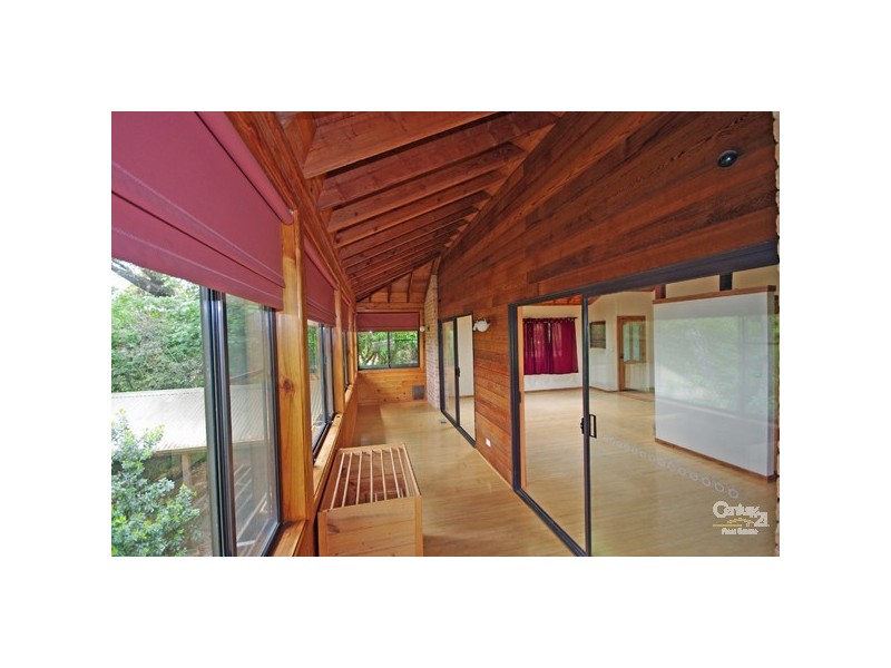 25 Inconstant St, Blackheath NSW 2785