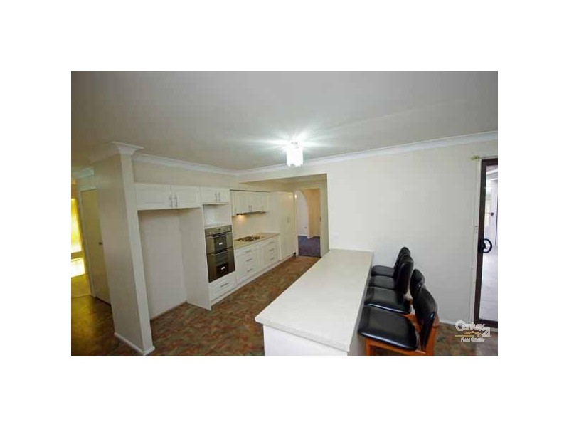 38 Lakeview Ave, Blackheath NSW 2785