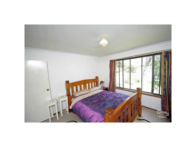 114 Clarence Rd, Blackheath NSW 2785