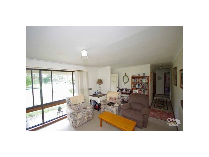 114 Clarence Rd, Blackheath NSW 2785