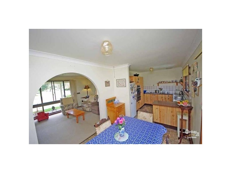 114 Clarence Rd, Blackheath NSW 2785