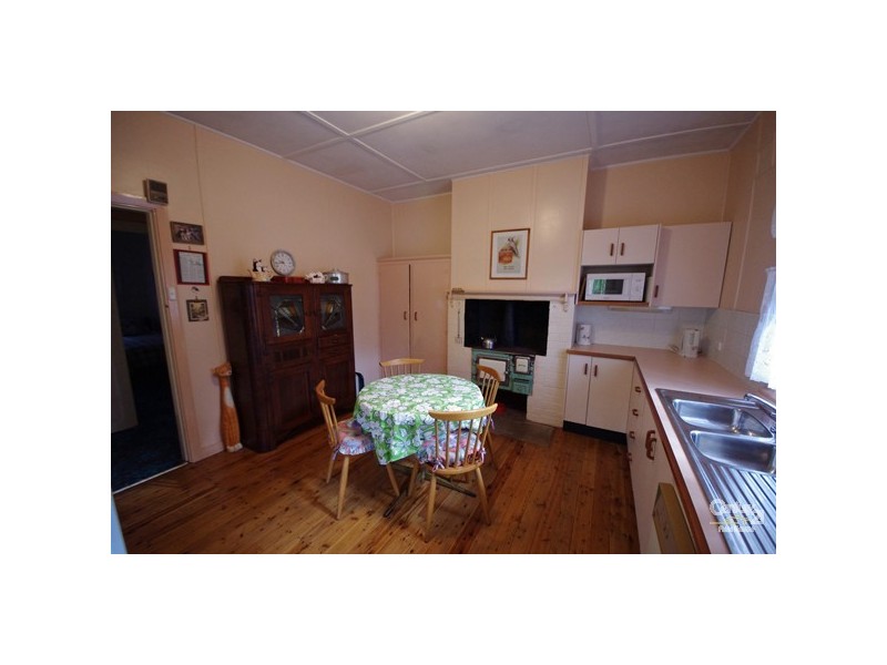 7 Barratt St, Blackheath NSW 2785