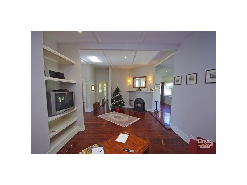 6 Edwards Street, Katoomba NSW 2780