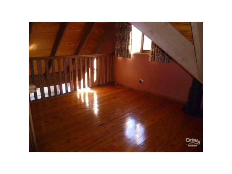 10 Ailsa, Mount Victoria NSW 2786