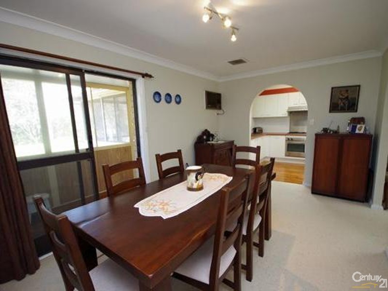 23 Belvidere Ave, Blackheath NSW 2785