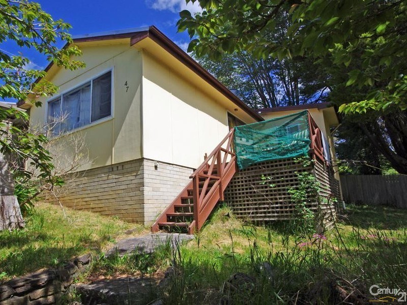56 Prince Edward St, Blackheath NSW 2785