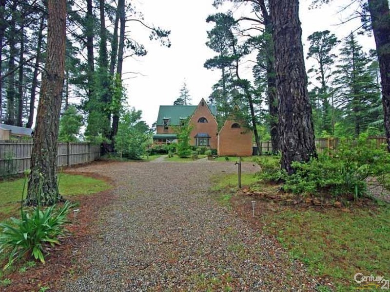 201 Govetts Leap Rd, Blackheath NSW 2785