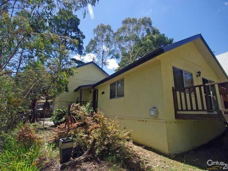 32 Hargraves St, Blackheath NSW 2785