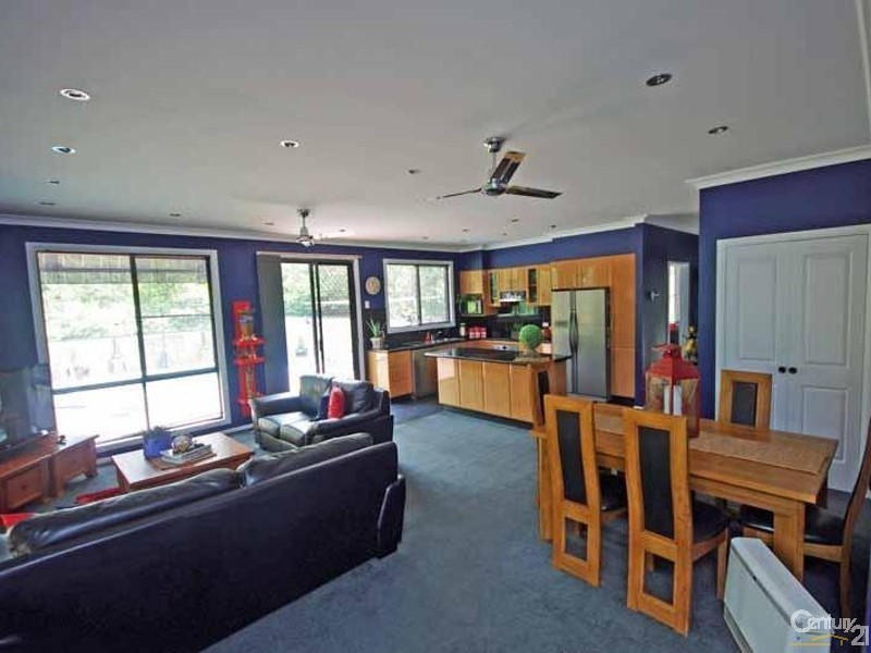 23 Atkinson St, Lithgow NSW 2790