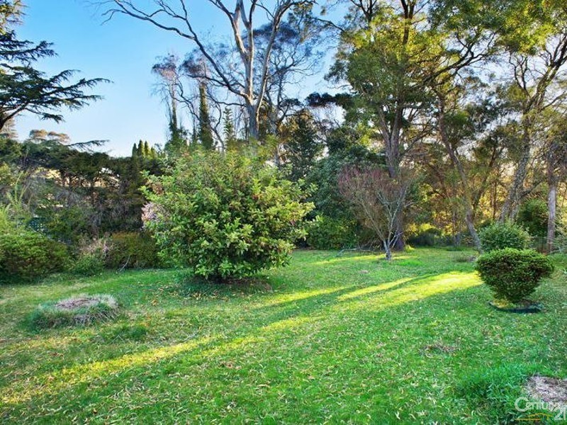 78  Blaxland, Wentworth Falls NSW 2782