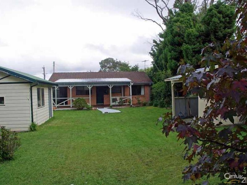 35 Lamartine Ave, Wentworth Falls NSW 2782