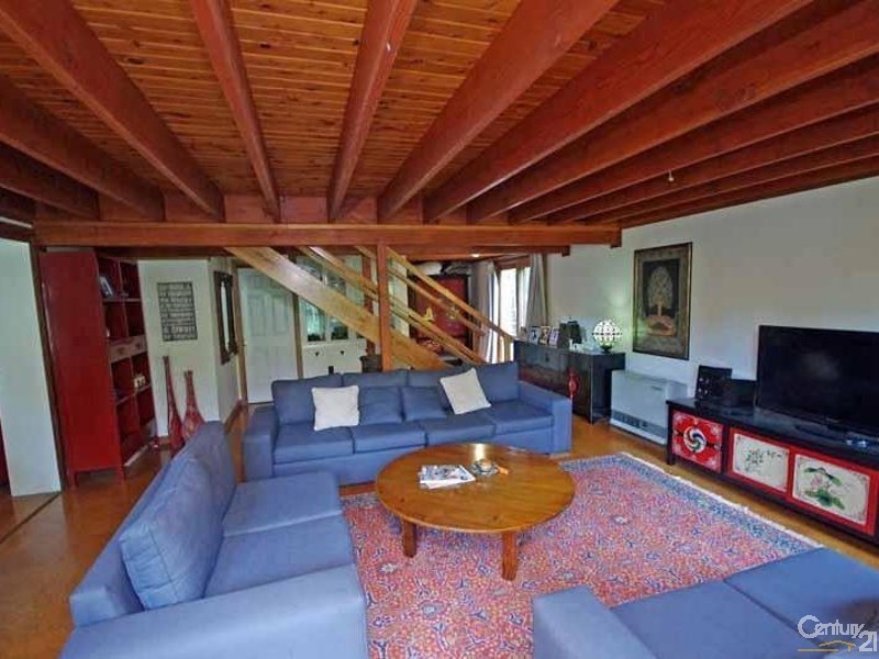 9-11 Thirroul Ave, Blackheath NSW 2785