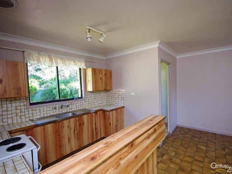 24 Links Rd, Blackheath NSW 2785