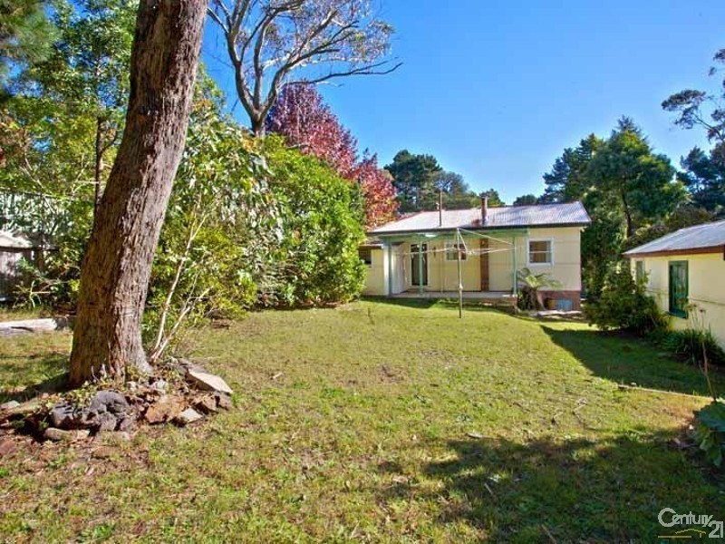 6 Mel Ave, Blackheath NSW 2785