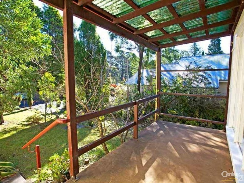 6 Mel Ave, Blackheath NSW 2785