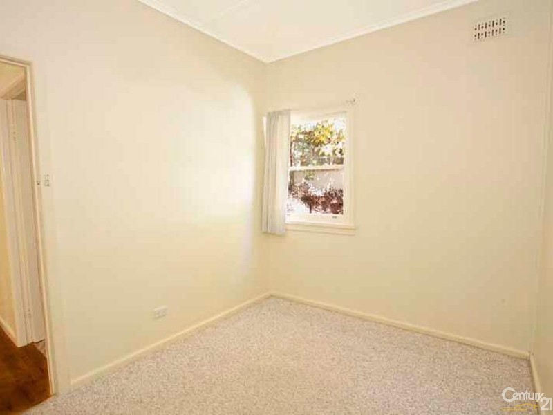 6 Mel Ave, Blackheath NSW 2785