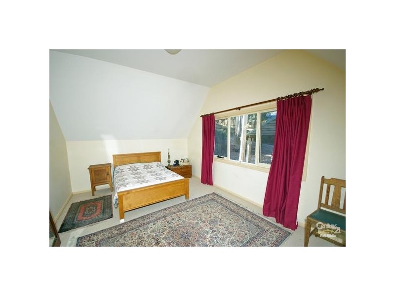 6 Carter Lane, Blackheath NSW 2785